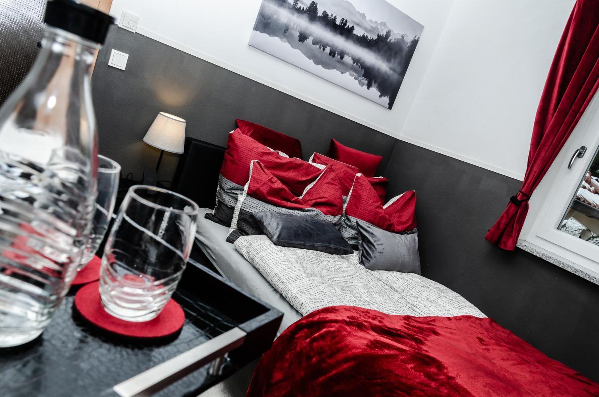 5 Sterne Centurion Ferienhaus Villa 2 Pools 86 Zoll Tv Aldersbach Exteriér fotografie