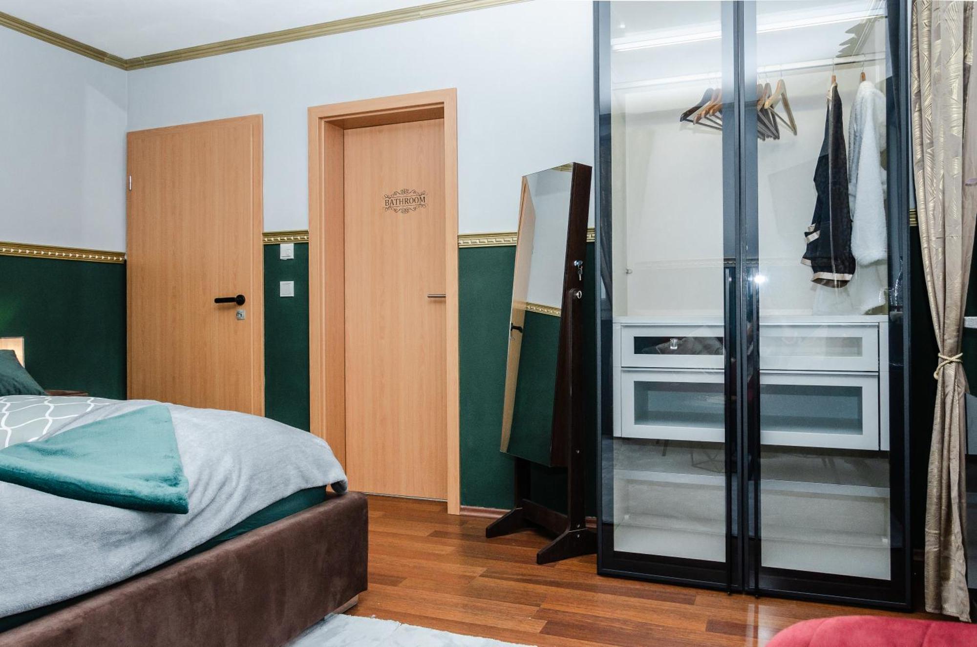 5 Sterne Centurion Ferienhaus Villa 2 Pools 86 Zoll Tv Aldersbach Exteriér fotografie